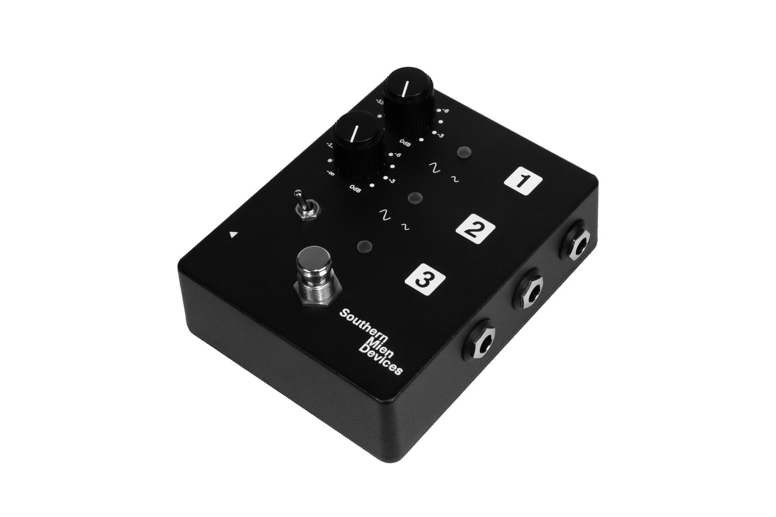 GTRS Leveler — front three-quarter view with three instrument inputs